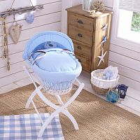 колыбель-переноска gift wicker moses basket белая, голубое белье в Петрозаводске