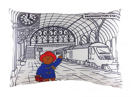 подушка с принтом paddington photo bomb в Петрозаводске