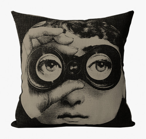 подушка с портретом лины пьеро форназетти spy в Петрозаводске